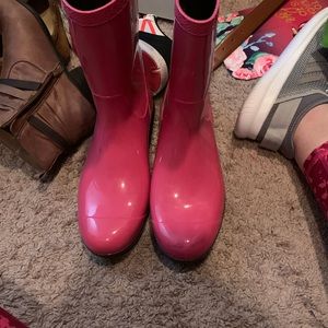 UGG Rainboots